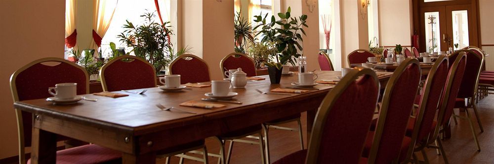Hotel Щралзунд Екстериор снимка